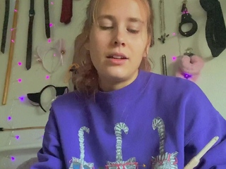 Amateur Blonde Teen Plays Solo with Toy Webcam Porn